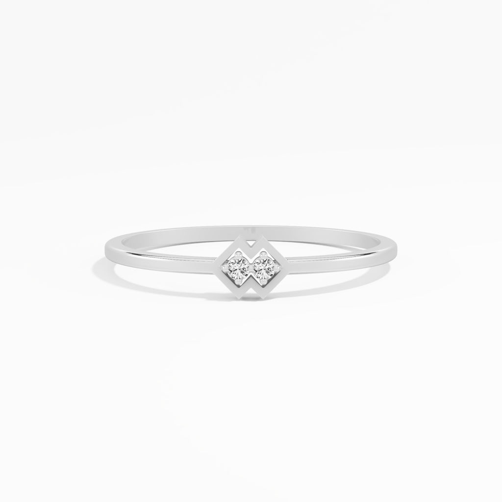 Veloura Band Ring
